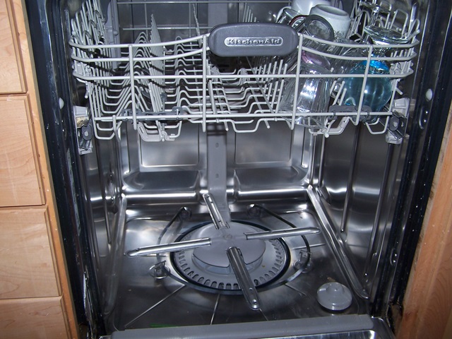 Dishwasher Cleaning 