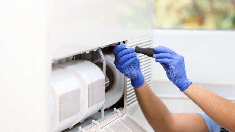 Your Dehumidifier Keeps Icing Up, Why and How to Fix It?