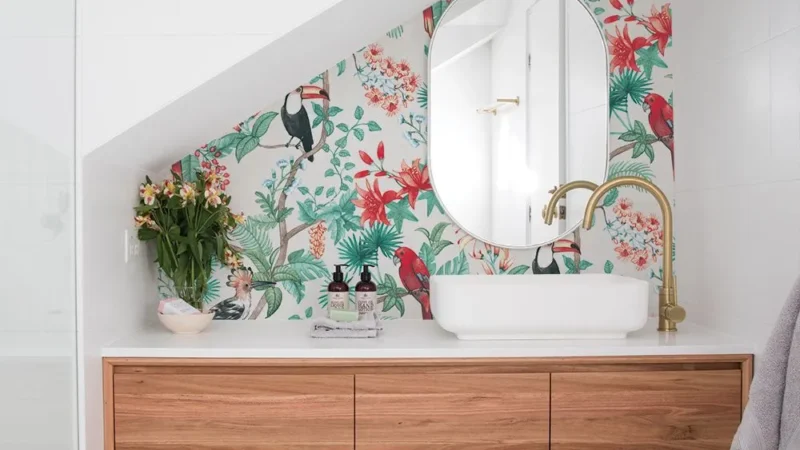 How to Install Wallpaper in a Bathroom: A Comprehensive Guide